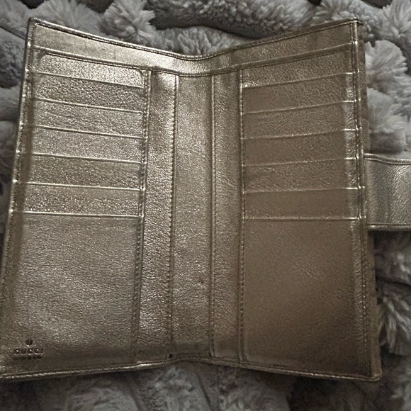 Genuine Gucci GG Canvas Abbey (D‑Ring) Wallet - Picture 4 of 14